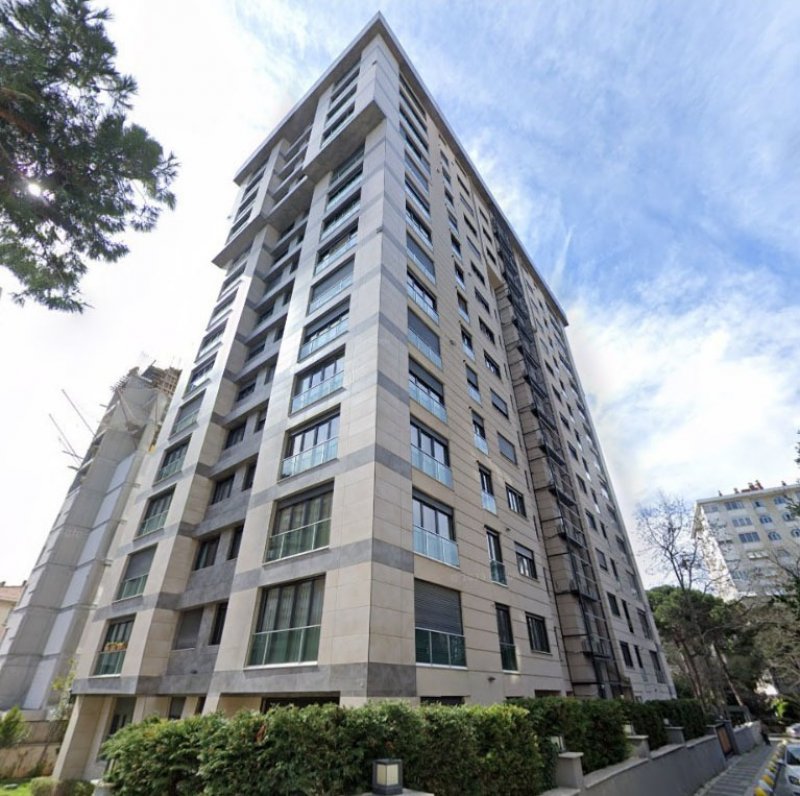 DEMİR APARTMANI  